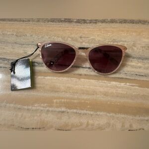 NWT Ted Baker London cat eye sunglasses pearl pink